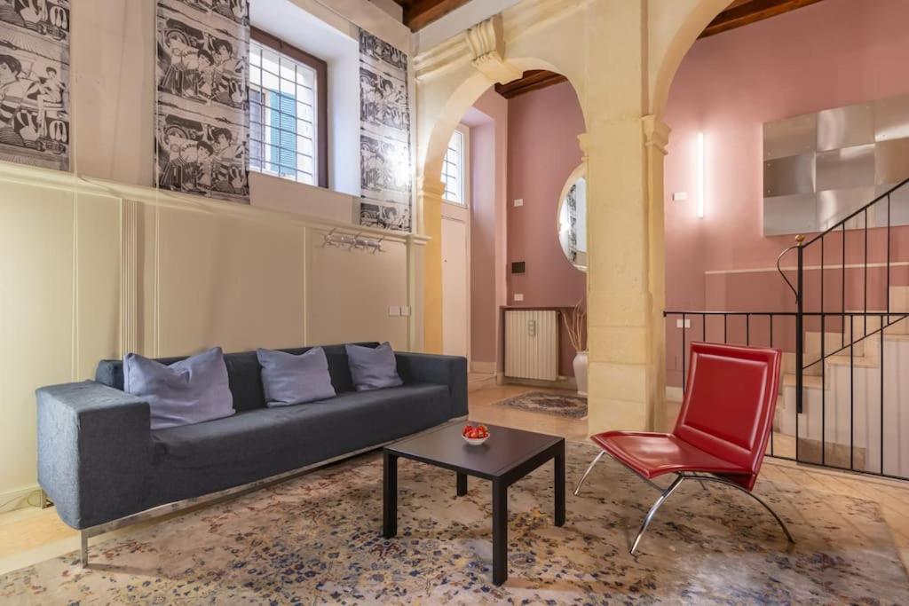 Residenza Angels @Piazzadelleerbe Apartment Verona Exterior foto