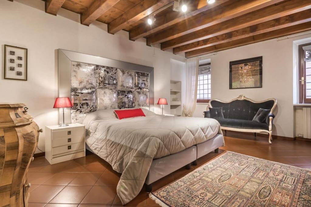 Residenza Angels @Piazzadelleerbe Apartment Verona Exterior foto